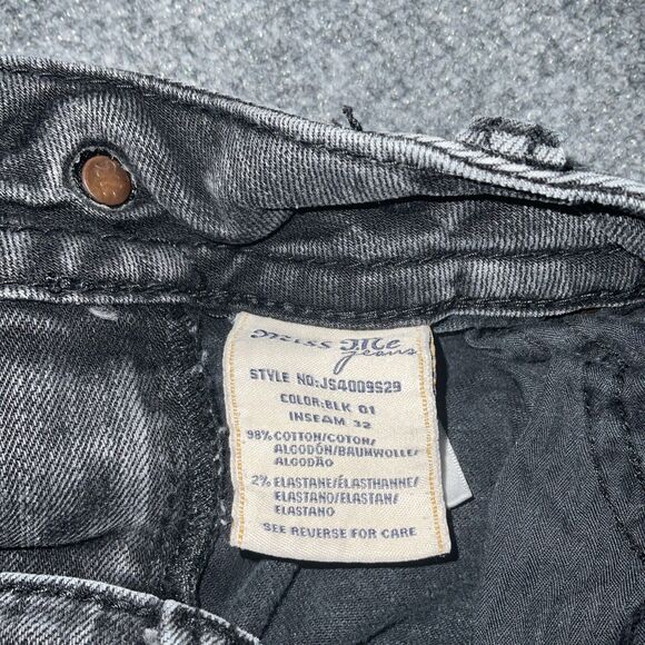 Miss Me Jeans Womens Size 28 Black Denim Skinny JS4009S29 Flap Pockets - Picture 9 of 12